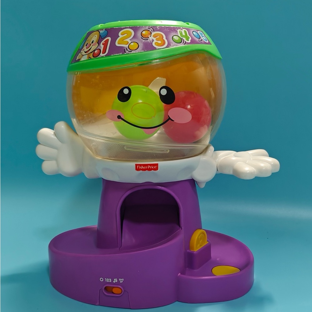 Fisher Price Laugh & Learn Count & Color Gumball Machine Toy Spanish & English